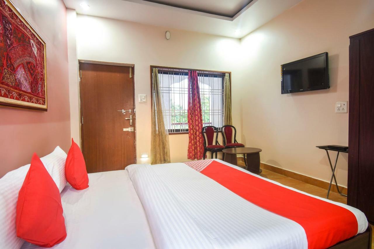 Oyo 47464 Hotel The Country Club Bilāspur Kültér fotó